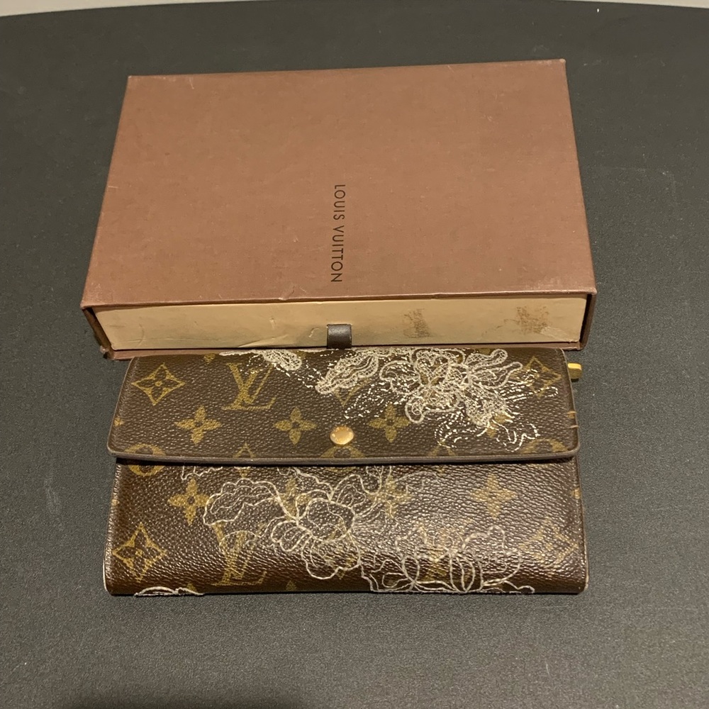 Lv wallet
